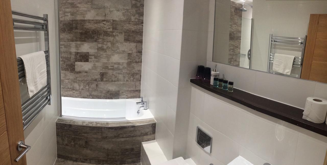 The Griffin Inn St Helens  Ngoại thất bức ảnh