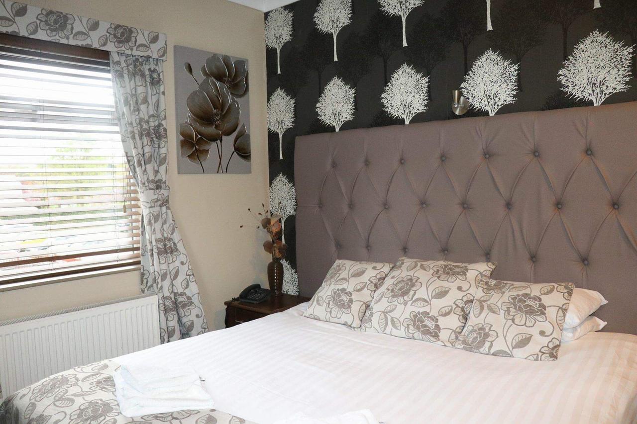 The Griffin Inn St Helens  Ngoại thất bức ảnh